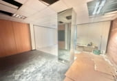 Local comercial
en lloguer
amb 173m² a Santander, Centro-Puertochico foto