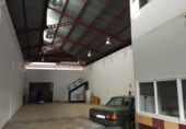 300m² entrepôt pour vente à Séville photo