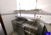 Local comercial en venta con 75m² en Lora del Río foto