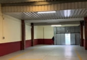 Local comercial en alquiler con 240m² en Llinars del Vallès foto