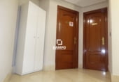 Local comercial en alquiler con 81m² en Albacete foto