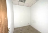 Local comercial en venta con 55m² en Sevilla, en la zona de San Lorenzo foto