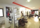65m² hair salon for rent in Ciudad Real photo