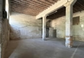 Local comercial en alquiler con 226m² en Trujillo foto