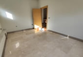 225m² office for rent in Vigo photo