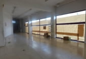 Local comercial en alquiler con 190m² en Vigo foto