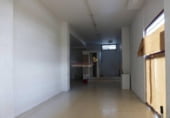 Local comercial en alquiler con 190m² en Vigo foto
