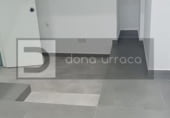 Local comercial en alquiler con 15m² en Orense, en la zona de Ourense foto
