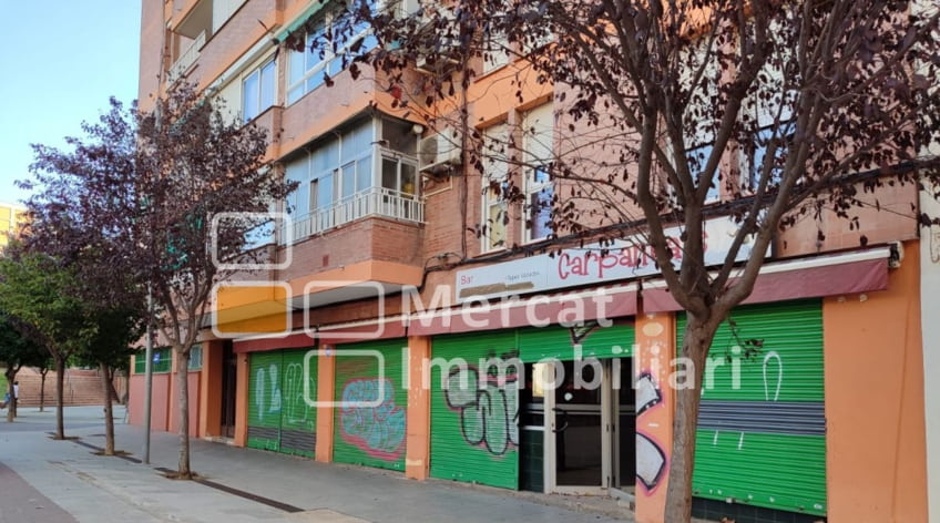 Local comercial