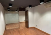 195m² office for rent in Gijón, in the area of Center photo