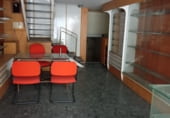 Local comercial
en lloguer
amb 122m² a Oviedo foto