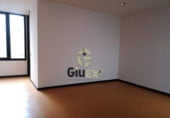 Oficina en alquiler con 550m² en Cáceres foto