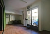 Local comercial en alquiler con 80m² en Cáceres, en la zona de San Juan foto