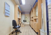 Local comercial
en venda
amb 90m² a Càceres, a la zona de Argentina foto