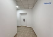 115m² commercial premises for sale in Lebrija photo