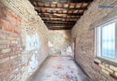 115m² commercial premises for sale in Lebrija photo