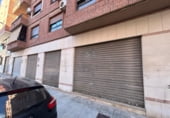 Local comercial en venta con 80m² en Crevillente foto