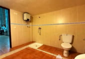 134m² locaux commerciaux pour vente à Linares, calle romea, 23700 photo