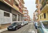 134m² locaux commerciaux pour vente à Linares, calle romea, 23700 photo