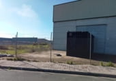 598m² warehouse industrial for sale in Guillena, Calle Alicatadores photo