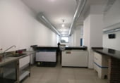 211m² locaux commerciaux pour vente à Coín, photo