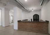 211m² locaux commerciaux pour vente à Coín, photo