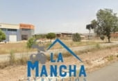 500m² entrepôt industriel pour vente à Chinchilla de Monte-Aragón, Calle Cerámicos photo