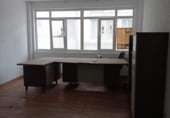 Oficina en venta con 31m² en Torrelavega, Calle Barón de Peramola foto