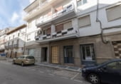 Local comercial en venta con 180m² en Montefrío, Calle Esquinas de Jesús foto