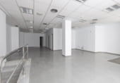 Local comercial en venta con 180m² en Montefrío, Calle Esquinas de Jesús foto
