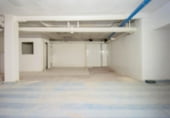 Local comercial en venta con 144m² en Granada, en la zona de Sagrario, Calle Cetti-Meriém foto