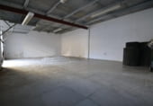 65m² locaux commerciaux pour vente à Deltèbre, photo