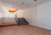Local comercial en venta con 819m² en Alcobendas, Calle Mariano Sebastián Izuel foto