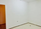 70m² hair salon for sale in Elche, Calle Maximilià Thous photo