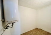 70m² hair salon for sale in Elche, Calle Maximilià Thous photo