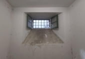 Local comercial en venta con 78m² en Santiago de Compostela, Praza de Cervantes foto