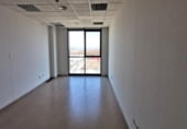 Oficina
en venda
amb 43m² a Sevilla, a la zona de Barriada Pino Montano, Glorieta Miranda foto