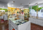Local comercial en venta con 65m² en San Sebastián, en la zona de Amara Nuevo, Calle de Catalina de Erauso foto