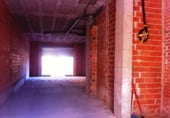 120m² commercial premises for sale in Buñol, Calle Naranjil photo