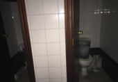 288m² commercial premises for sale in Buñol, Calle Antonio Machado photo