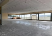 1300m² warehouse industrial for sale in Buñol, Calle Isla Tabarca photo