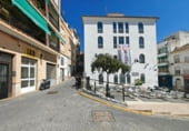 Local comercial en venta con 36m² en Buñol, Calle de Moratín foto