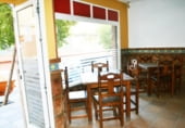 182m² commercial premises for sale in Algeciras, photo