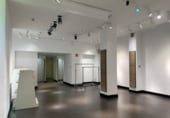 Local comercial en venta con 300m² en Zaragoza, Calle Antonio Sangenís foto