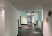 Local comercial en venta con 300m² en Zaragoza, Calle Antonio Sangenís foto
