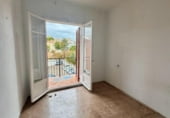492m² building for sale in Figueras, Carrer del President Kennedy photo