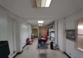 459m² commercial premises for sale in Bilbao, in the area of San Pedro de Deusto, Ribera de Deustu photo