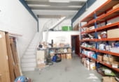 100m² warehouse industrial for sale in Basauri, Calle Azganeta photo