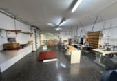 776m² commercial premises for sale in Santa Coloma de Gramenet, Passatge de Sant Miquel photo