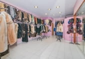 Local comercial en venta con 96m² en Granada, en la zona de Barrio de San Antón, Plaza General Emilio Herrera foto
